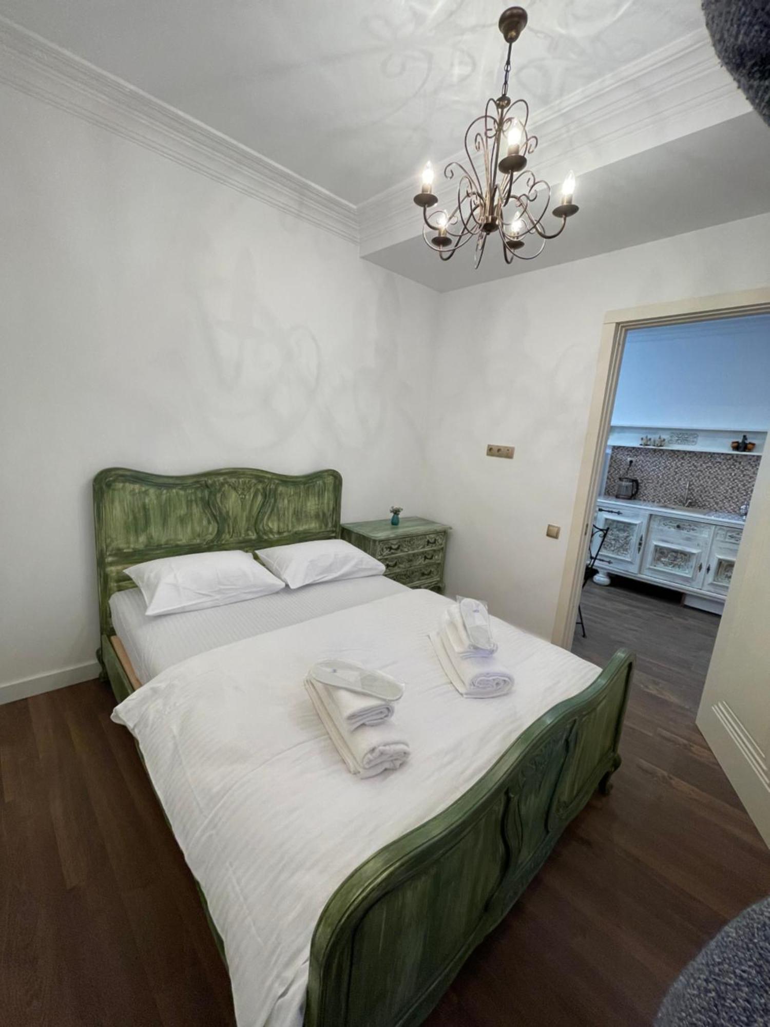 Picasso Apartment Kutaisi Zewnętrze zdjęcie